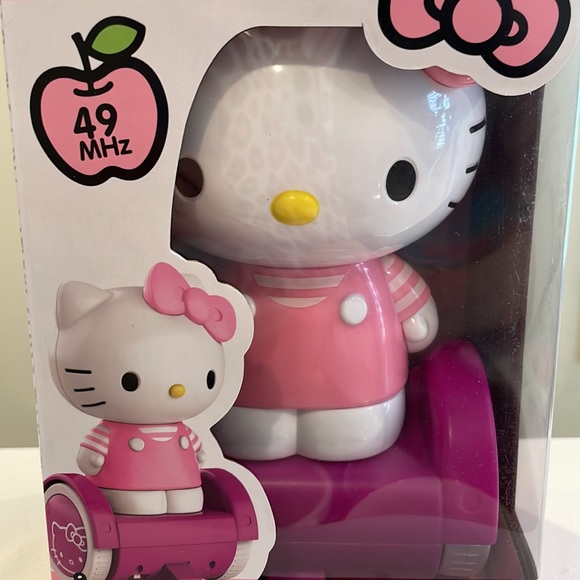 New Sanrio Hello Kitty Remote Control Hover Board Toy - Picture 4 of 4